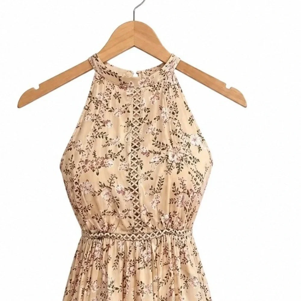 Sunday Mi Amor Halter Floral Mini Dress Tan Boho Crochet Open Back Size M - Picture 3 of 6